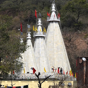 Shiv Mandir, Saketri